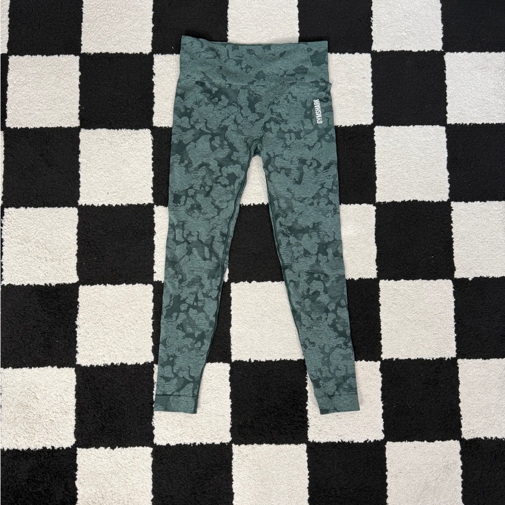 Gym Shark Animal Print Camouflage Leggings